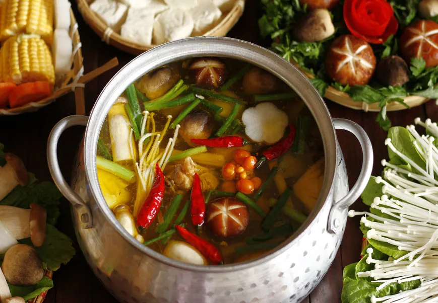 Lẩu Bò tại Anna's Bistro
