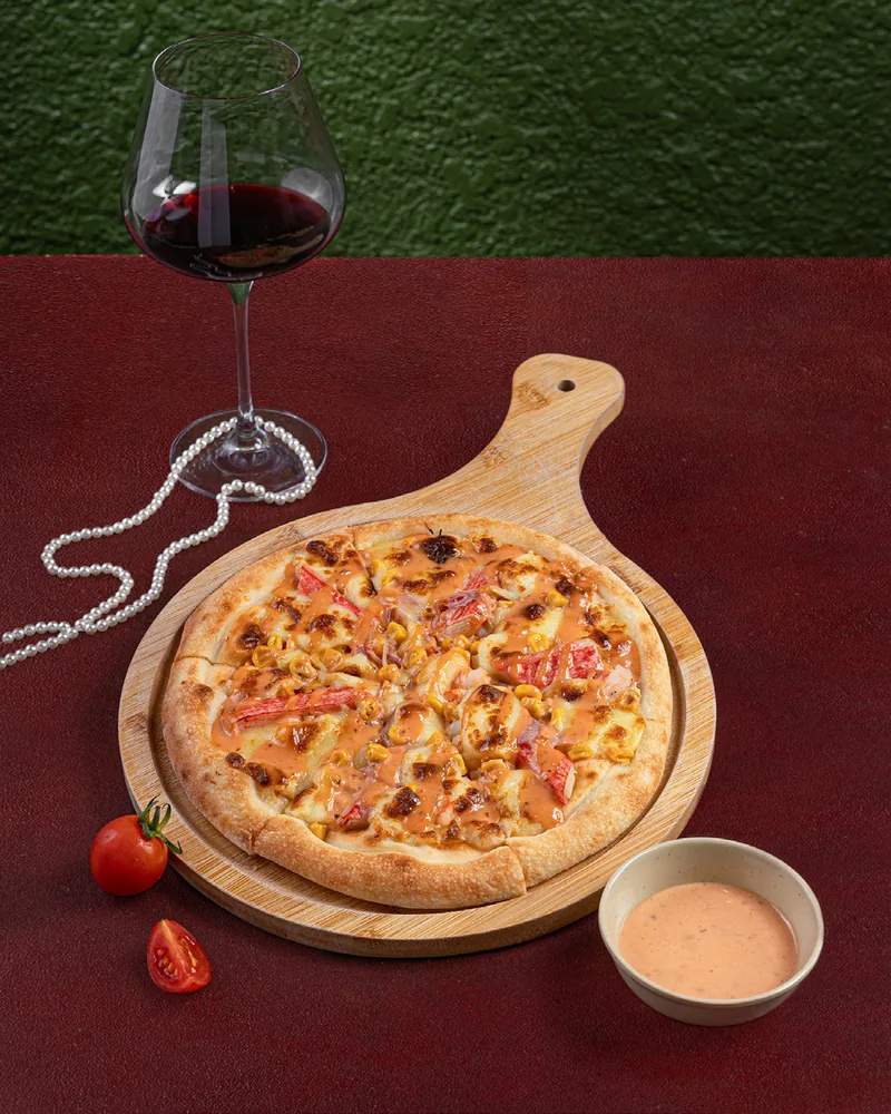 Pizza Hải Sản tại Anna's Bistro