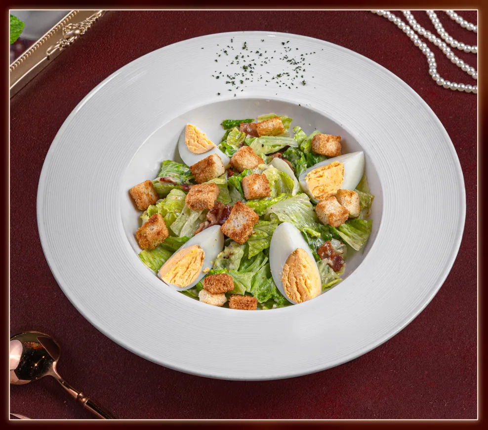 Salad Trứng tại Anna's Bistro